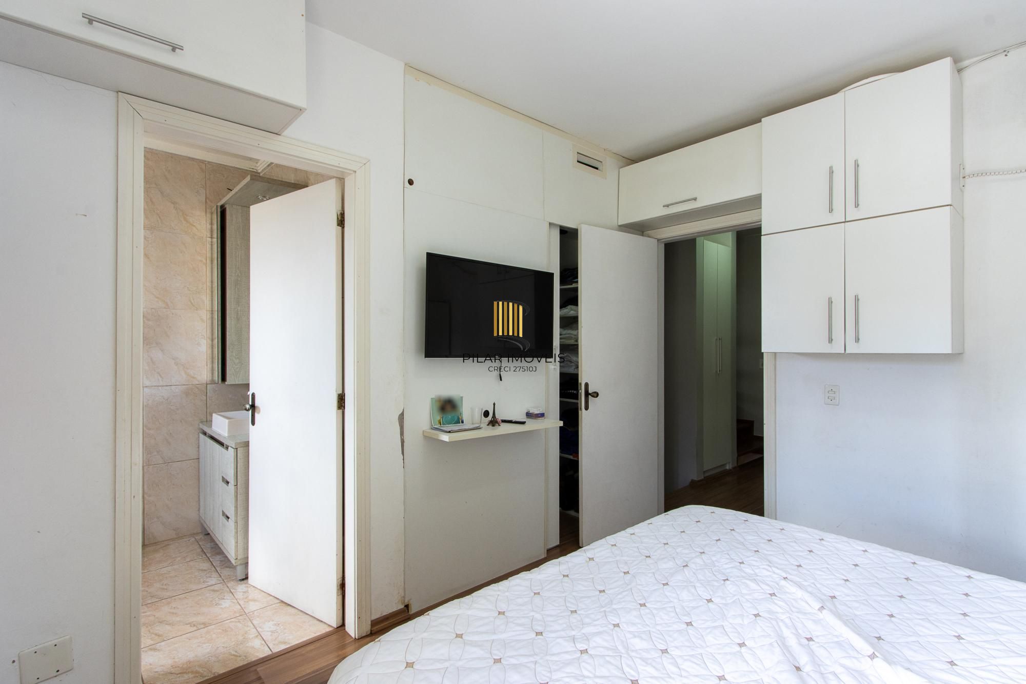 Casa de Condomínio 3 dormitórios no bairro Hípica