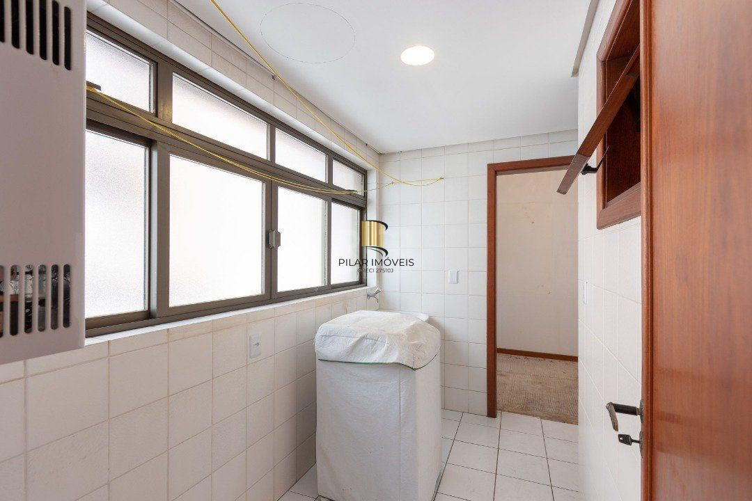 Apartamento para Venda - 98.69m², 2 dormitórios, sendo 1 suites, 1 vaga - Mont Serrat