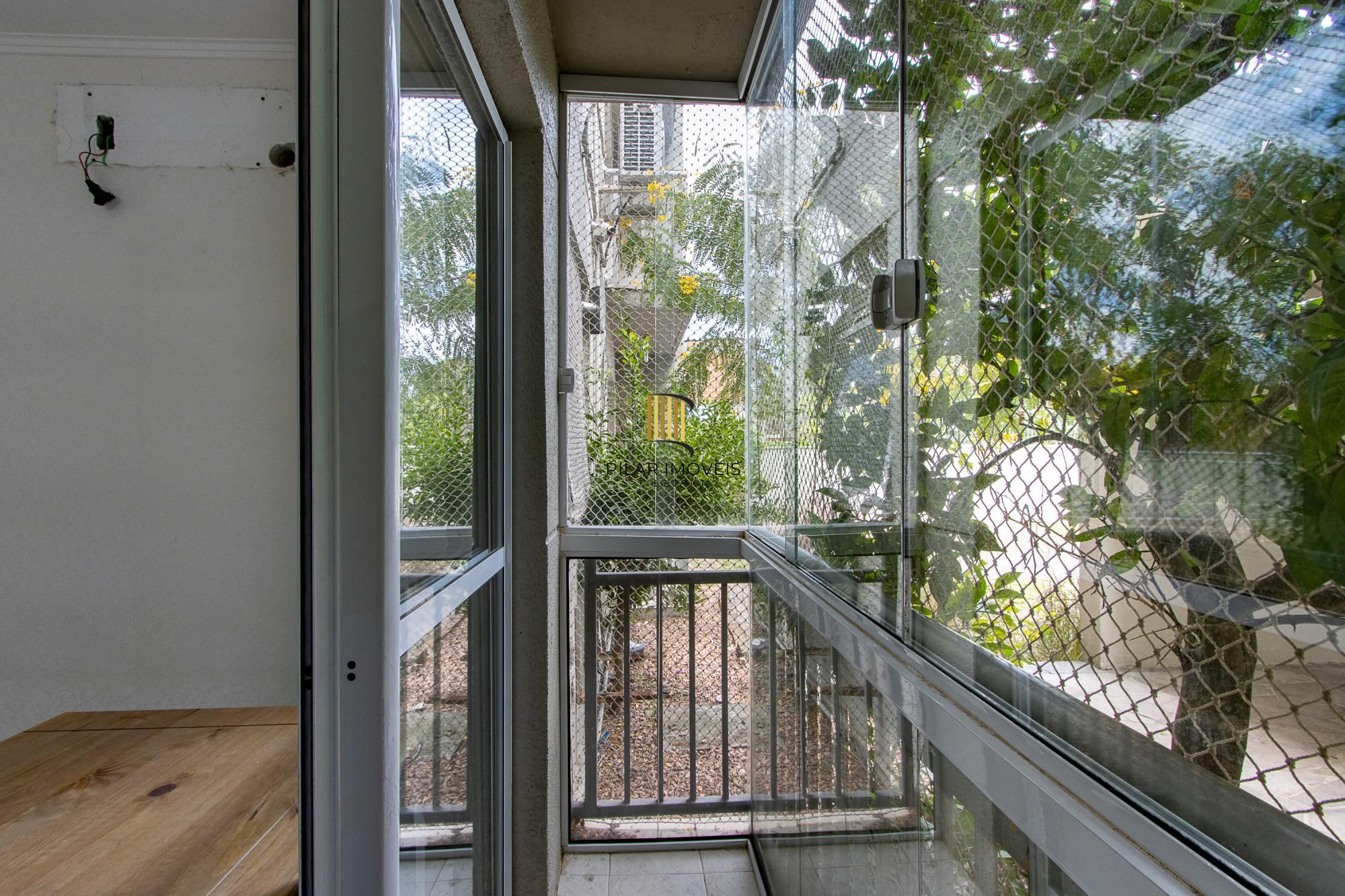 Apartamento com dois quartos e dois banheiros Zona Sul