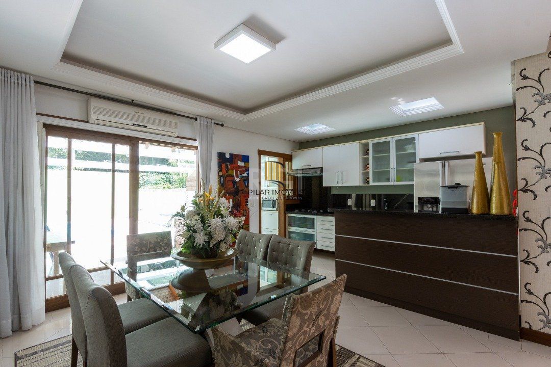 Casa para Locação/Aluguel - 222.26m², 3 dormitórios, sendo 1 suites, 3 vagas - Ipanema
