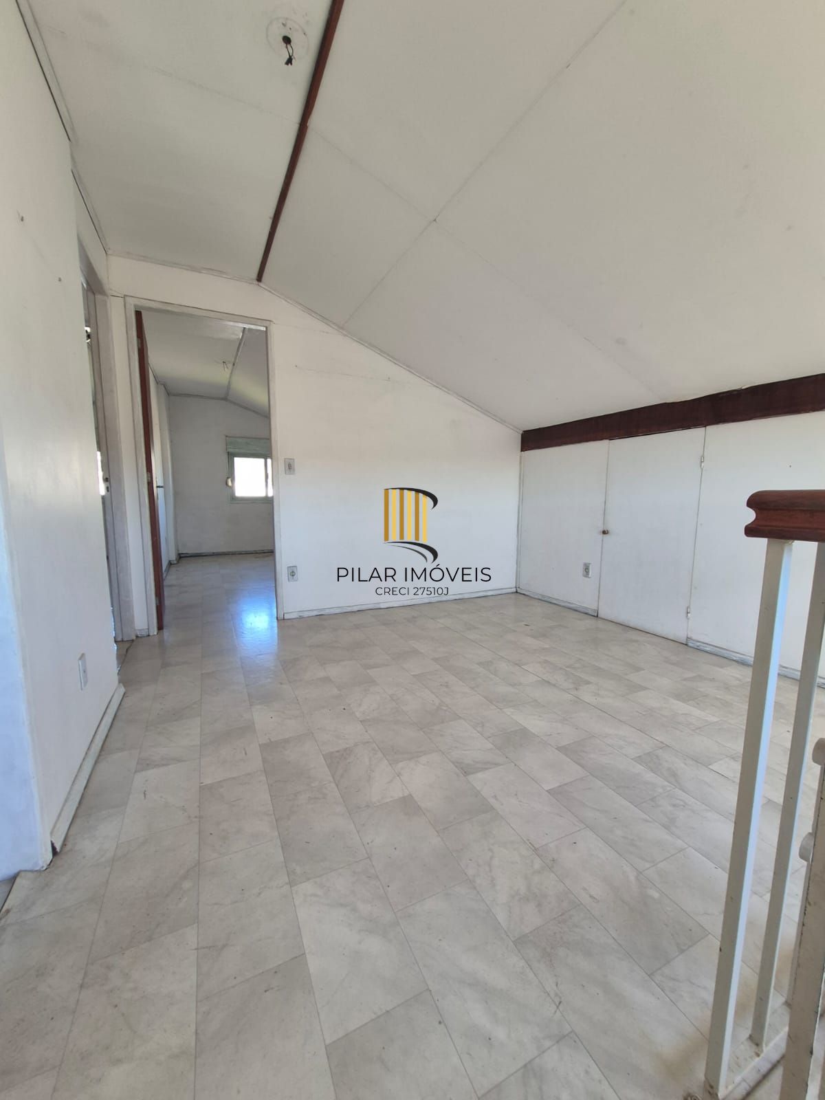 Casa a venda 4 dormitórios 3 banheiros 2 vagas