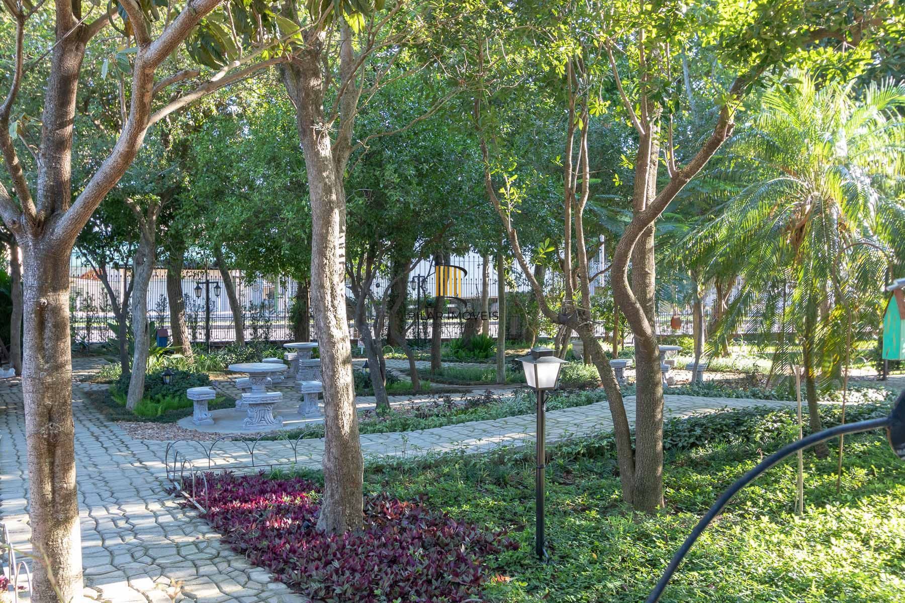 Lindo apartamento andar alto com vista para o Rio, 2 quartos - Bairro Cristal