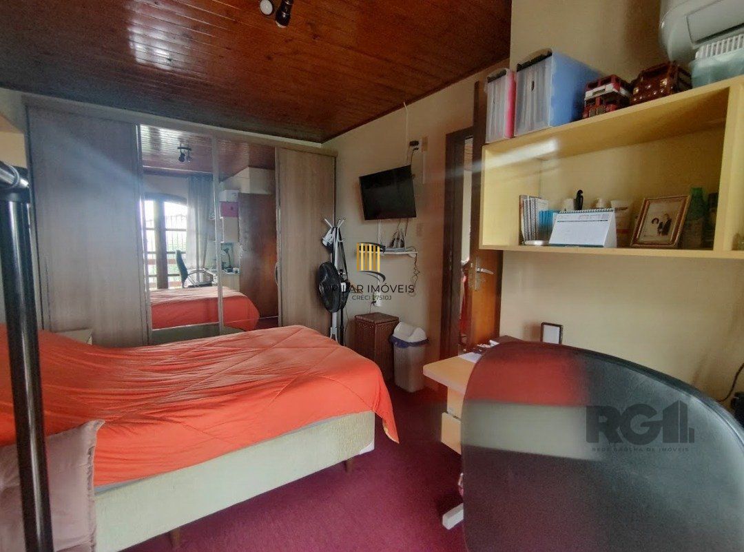 Casa para venda com 3 dormitórios no bairro Tristeza