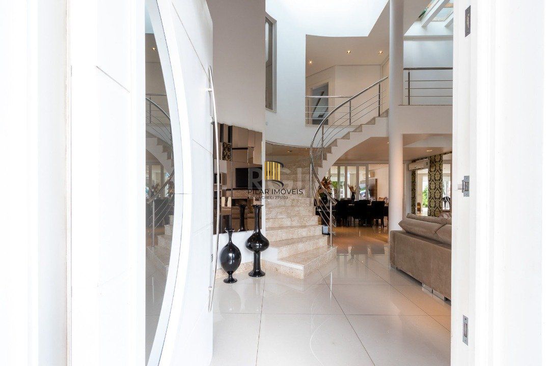 Casa para Venda - 463m², 4 dormitórios, sendo 4 suites, 4 vagas - Ipanema