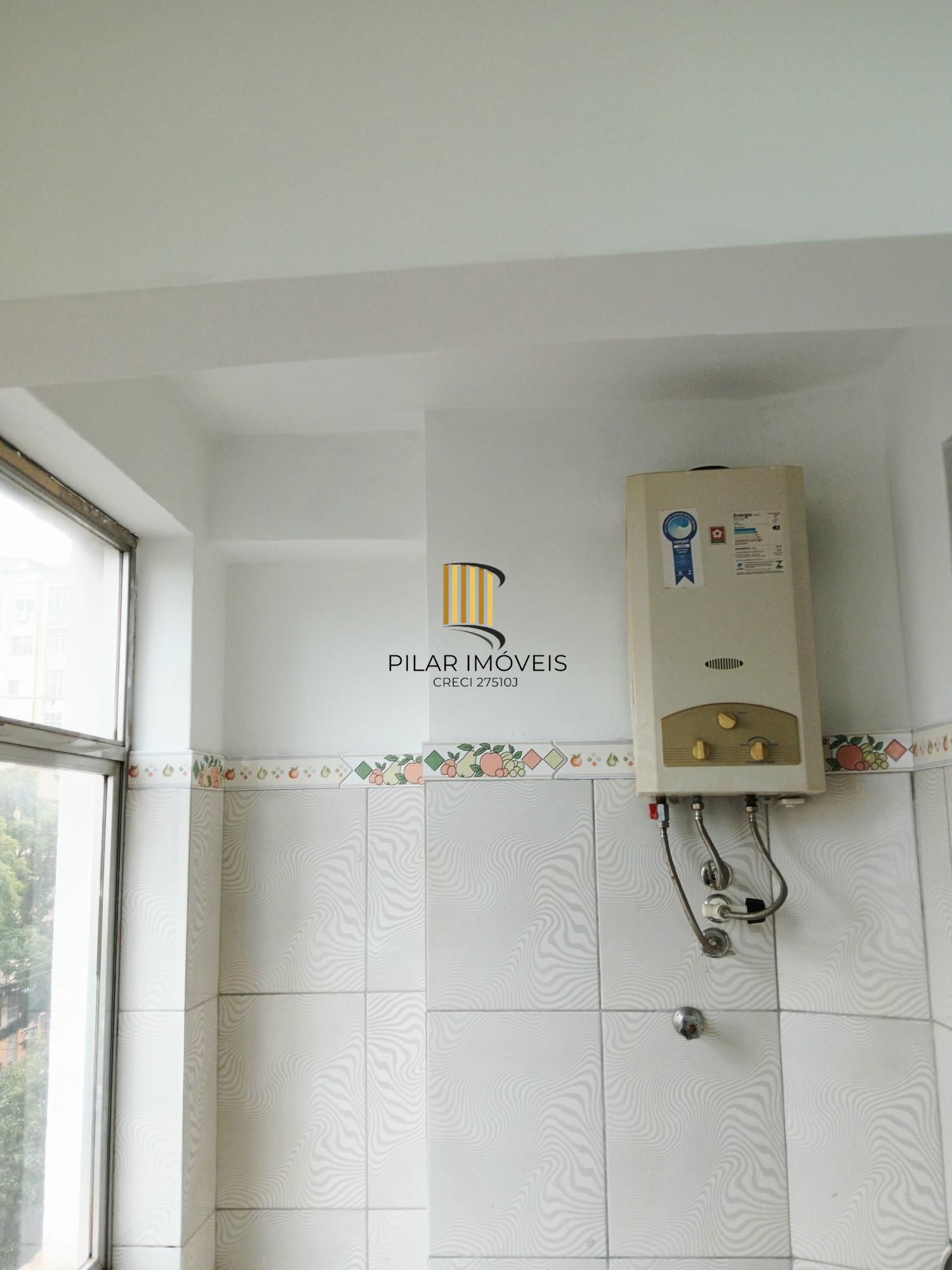 Apartamento de 2 Dormitórios no Centro Histórico.