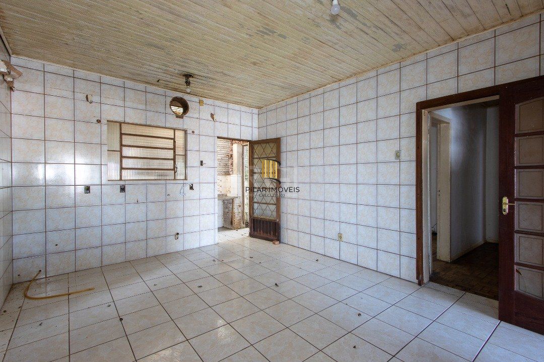 Casa para Venda - 172.54m², 2 dormitórios, sendo 1 suites, 4 vagas - Ipanema