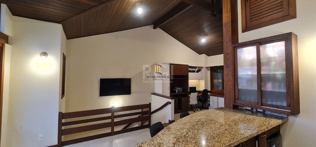 Casa de Condomínio 4 dormitórios no bairro Vila Conceição