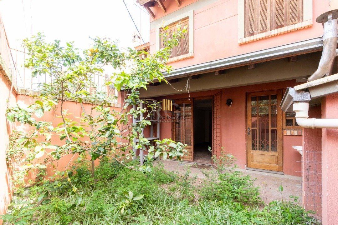 Casa para Venda - 178m², 3 quartos, 1 suite, 2 vagas - Jardim Isabel