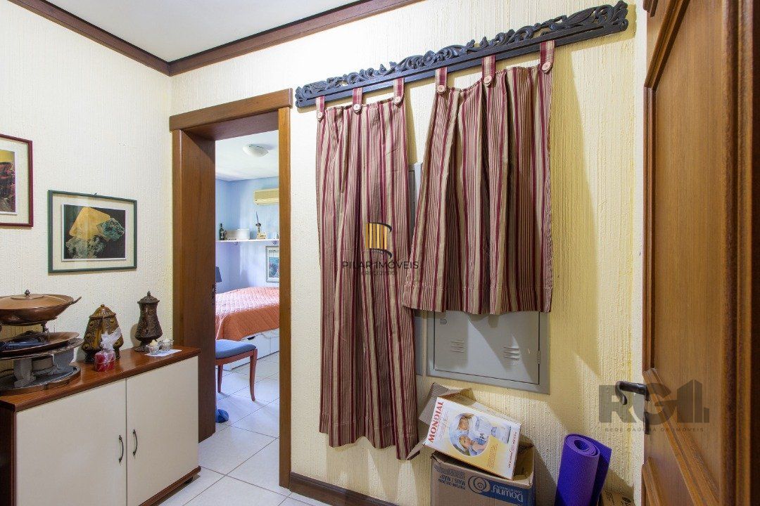 Casa de Condomínio 3 dormitórios no bairro Belém Novo