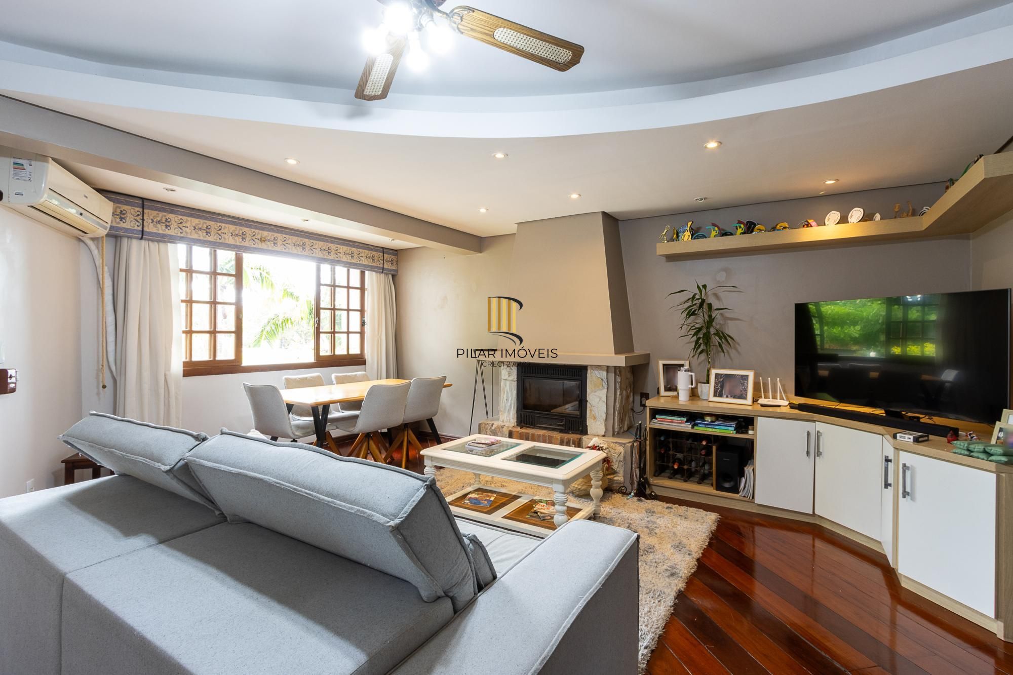 Casa Condominio para Venda - 175m², 3 dormitórios, sendo 1 suites, 4 vagas - Tristeza