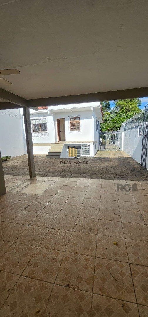 Casa 4 dormitórios no bairro Jardim Sabará