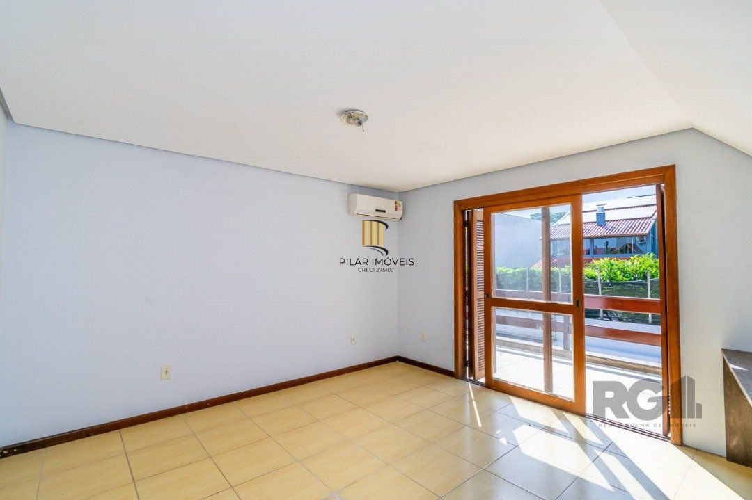 Casa 3 dormitórios no bairro Espírito Santo