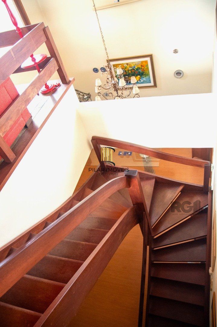 xcelente cobertura, 3 dormitórios, 1 suíte, (atualmente 3, ampliada suíte do casal),