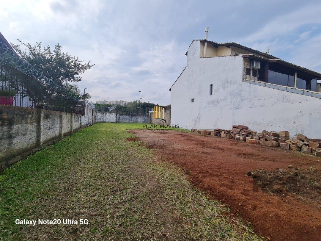 terreno plano com 330 m2 área total - Pilar Imóveis