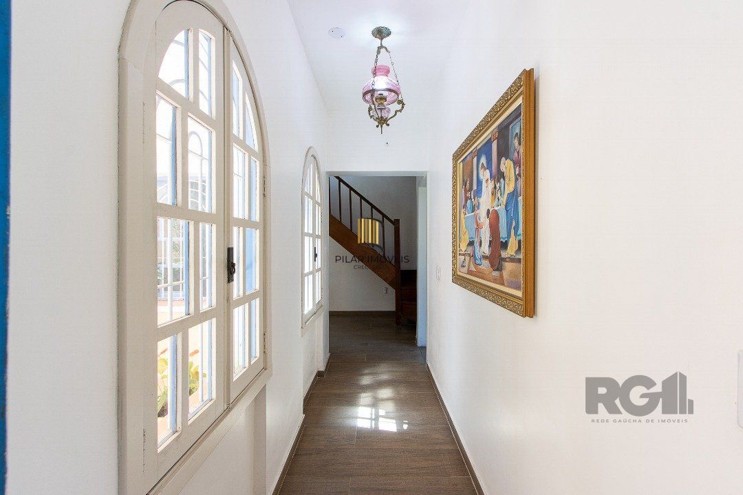 Casa 4 dormitórios no bairro Jardim Isabel