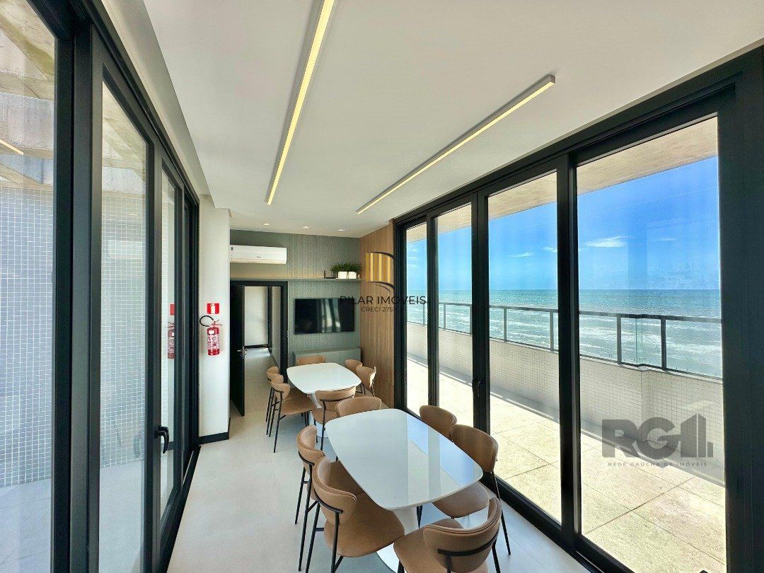 apartamento com vista para o mar oferece um estilo de vida único e aconchegante
