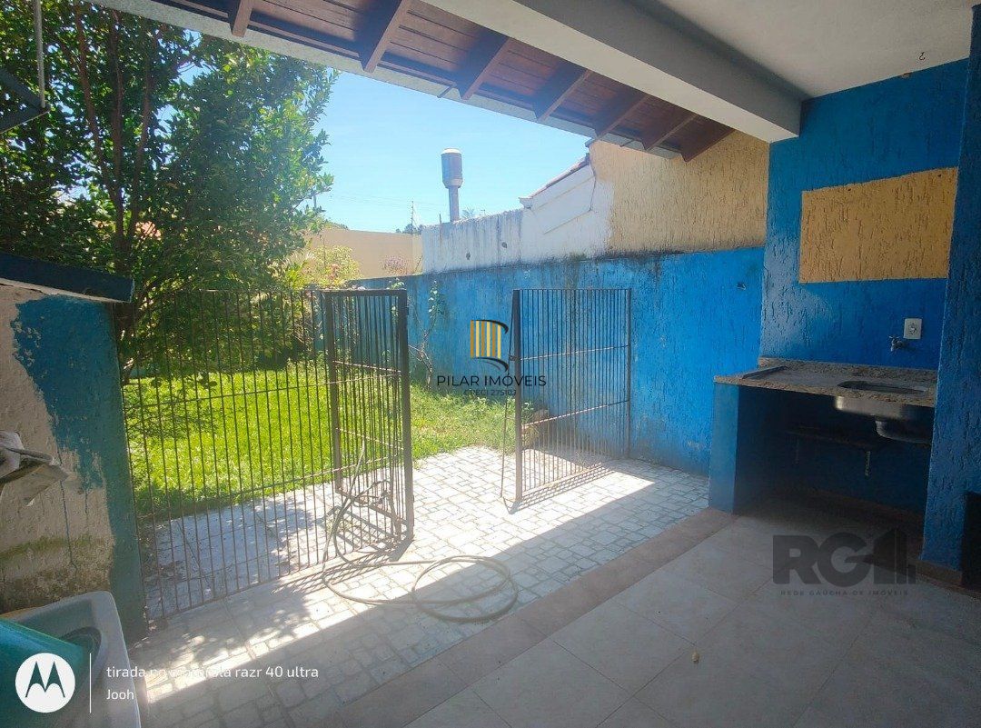 Casa 3 dormitórios no bairro Hípica