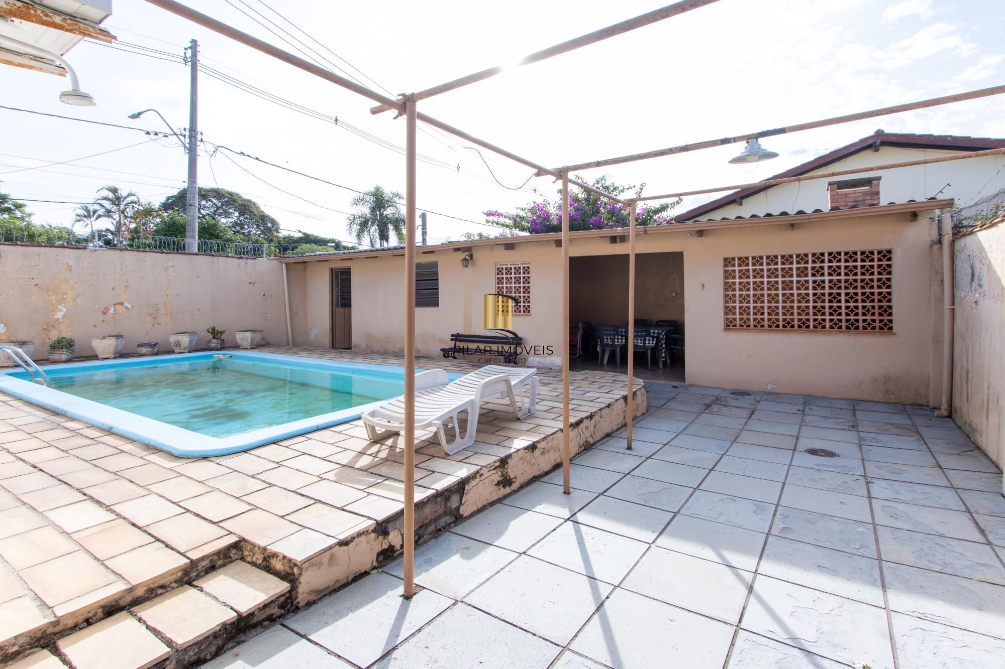 Casa para Venda - 180m², 3 dormitórios, sendo 1 suites, 2 vagas - Ipanema