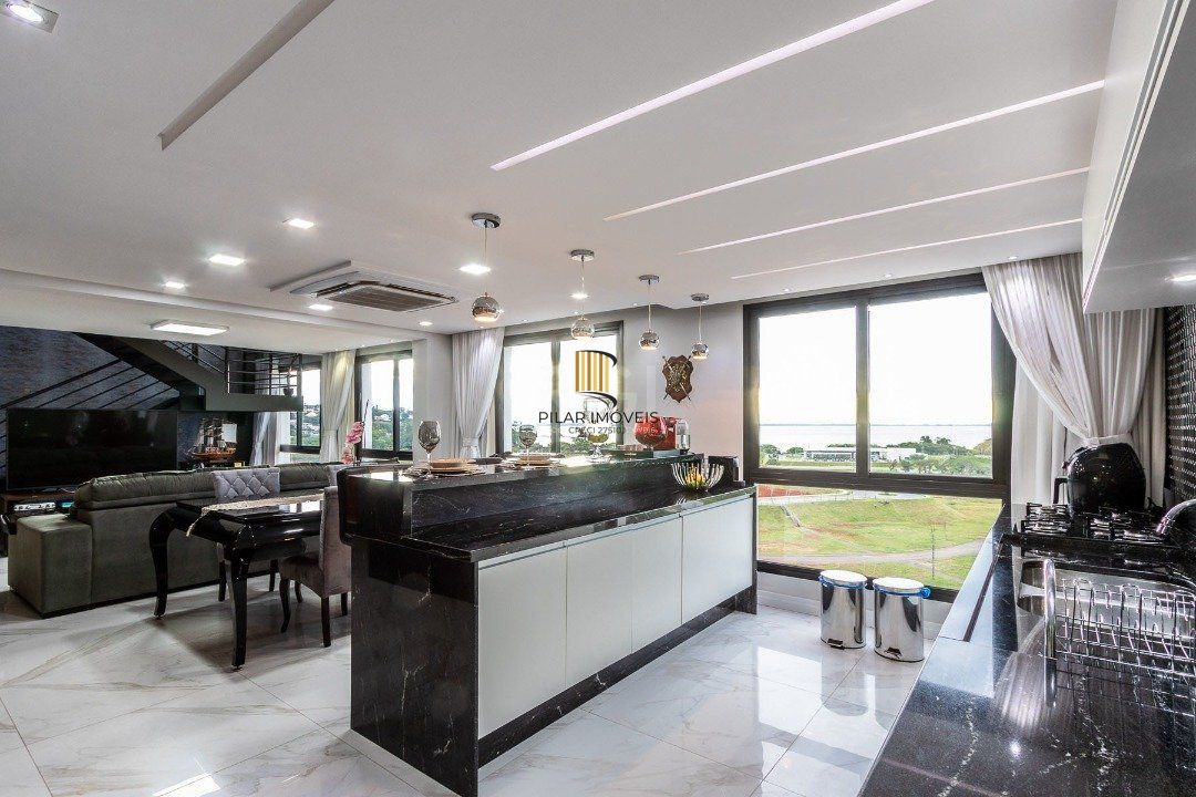 Duplex para Venda - 128.73m², 3 dormitórios, sendo 1 suites, 3 vagas - Cristal