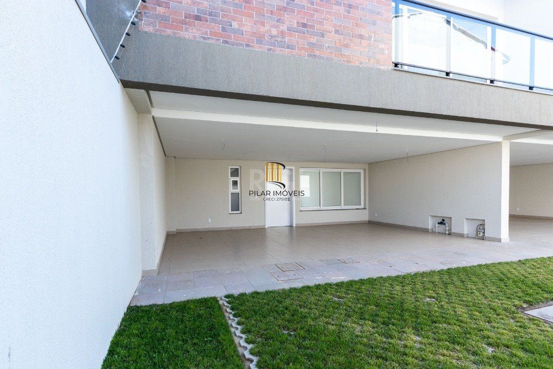 Casa Condominio para Venda - 306.18m², 3 dormitórios, sendo 3 suites, 3 vagas - Vila Assunção