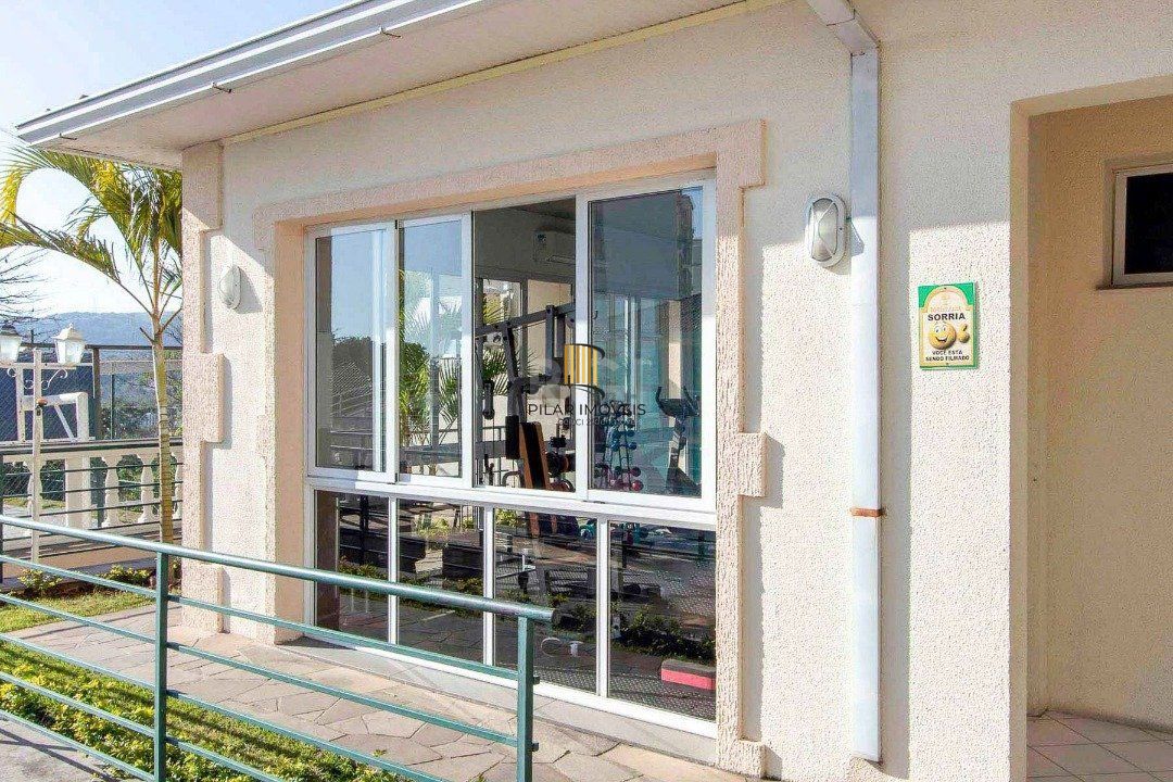 APARTAMENTO SEMIMOBILIADO