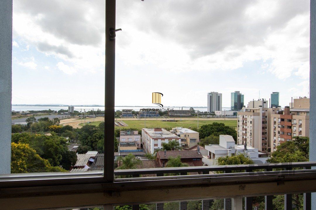 Apartamento 3 quartos, 2 banheiros, 1 vaga, condomínio com infra - Bairro Cristal