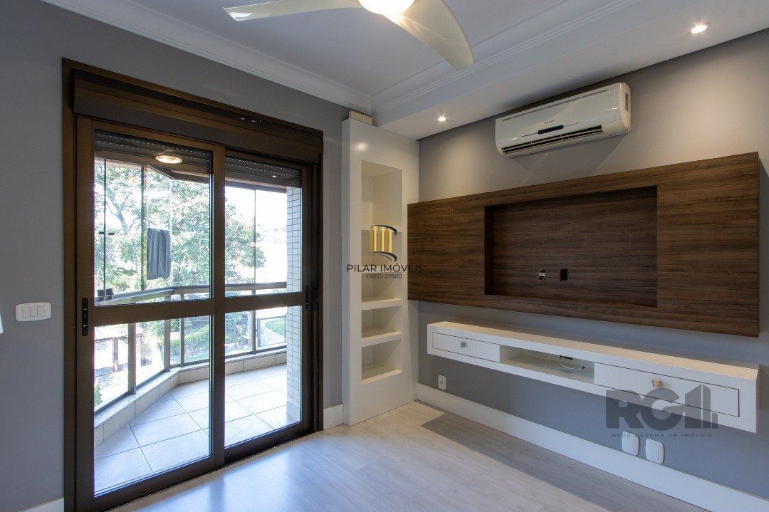 Apartamento para Venda - 200.1m², 3 dormitórios, sendo 3 suites, 5 vagas - Cristal