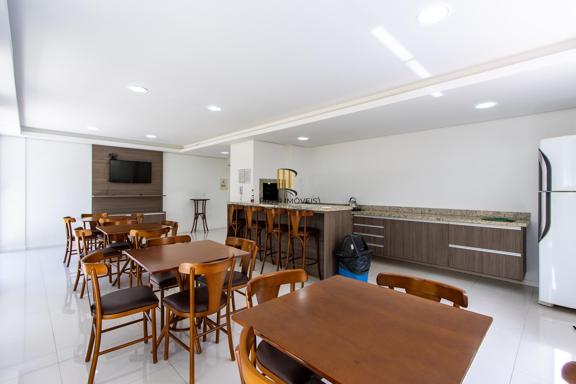 Apartamento MOBILIADO à venda - 2 dormitórios, suíte - Vista  perene