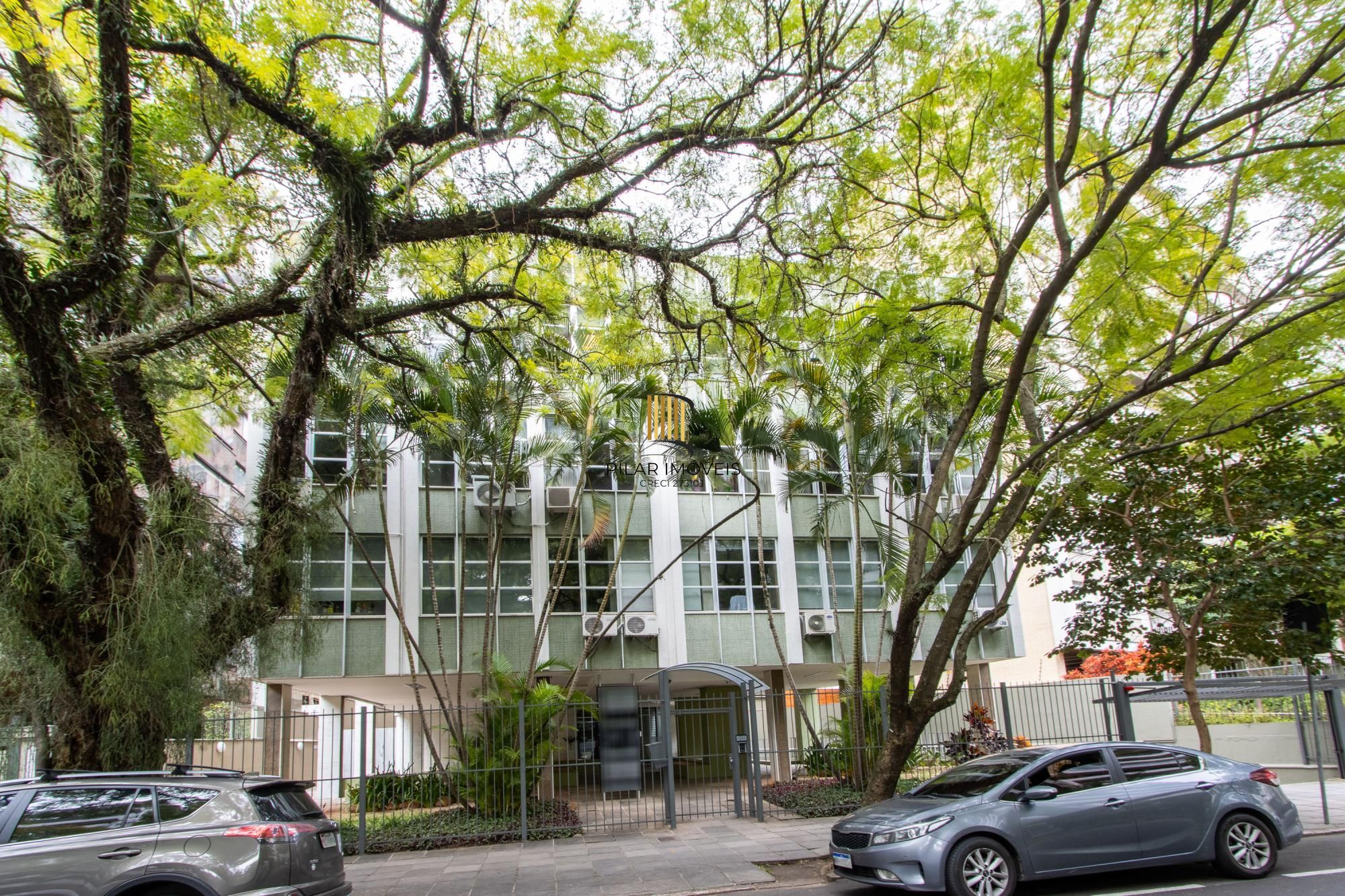 Conjunto comercial na Moinhos de Vento.