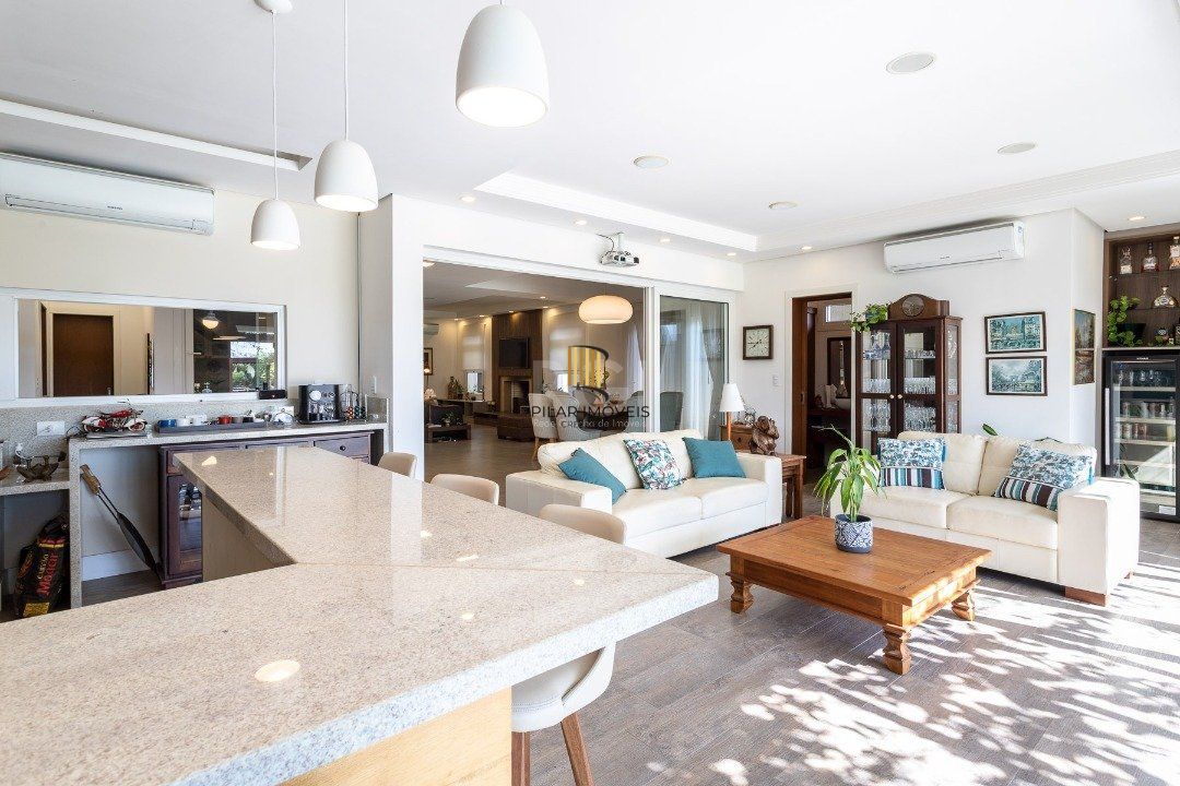 Casa Condominio para Venda - 340m², 4 dormitórios, sendo 4 suites, 4 vagas - Terra Ville