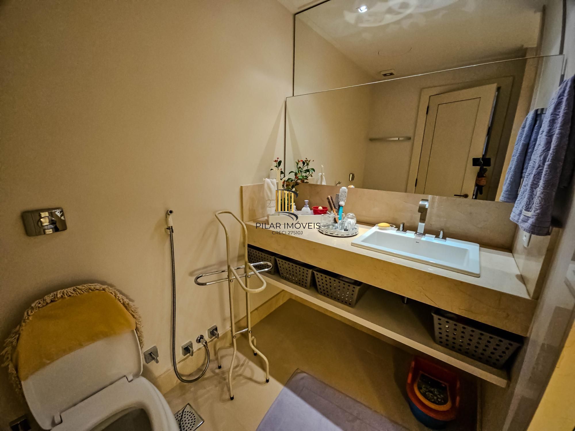 Apartamento 3 dormitórios no bairro Auxiliadora