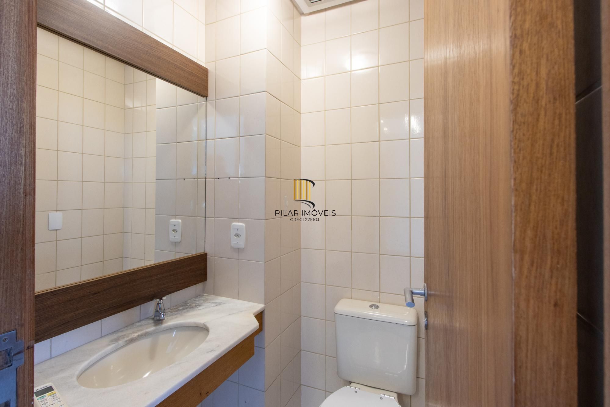 Sala Comercial 1 dormitório no bairro Menino Deus