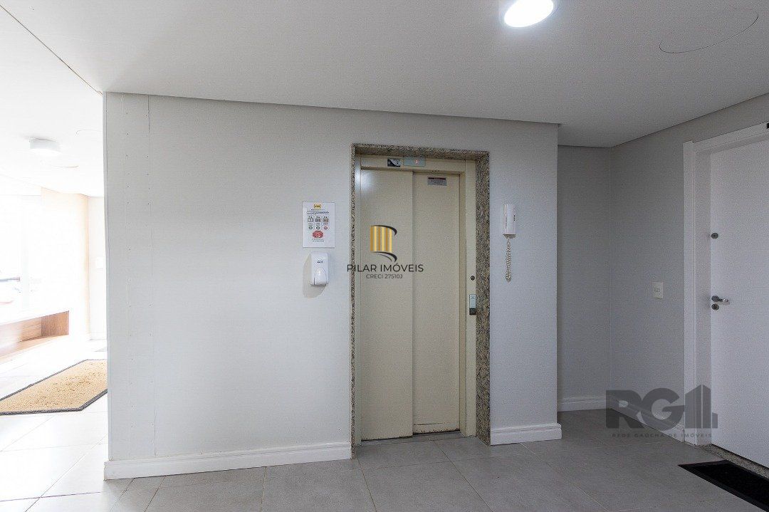 Apartamento 2 dormitórios no bairro Cristal