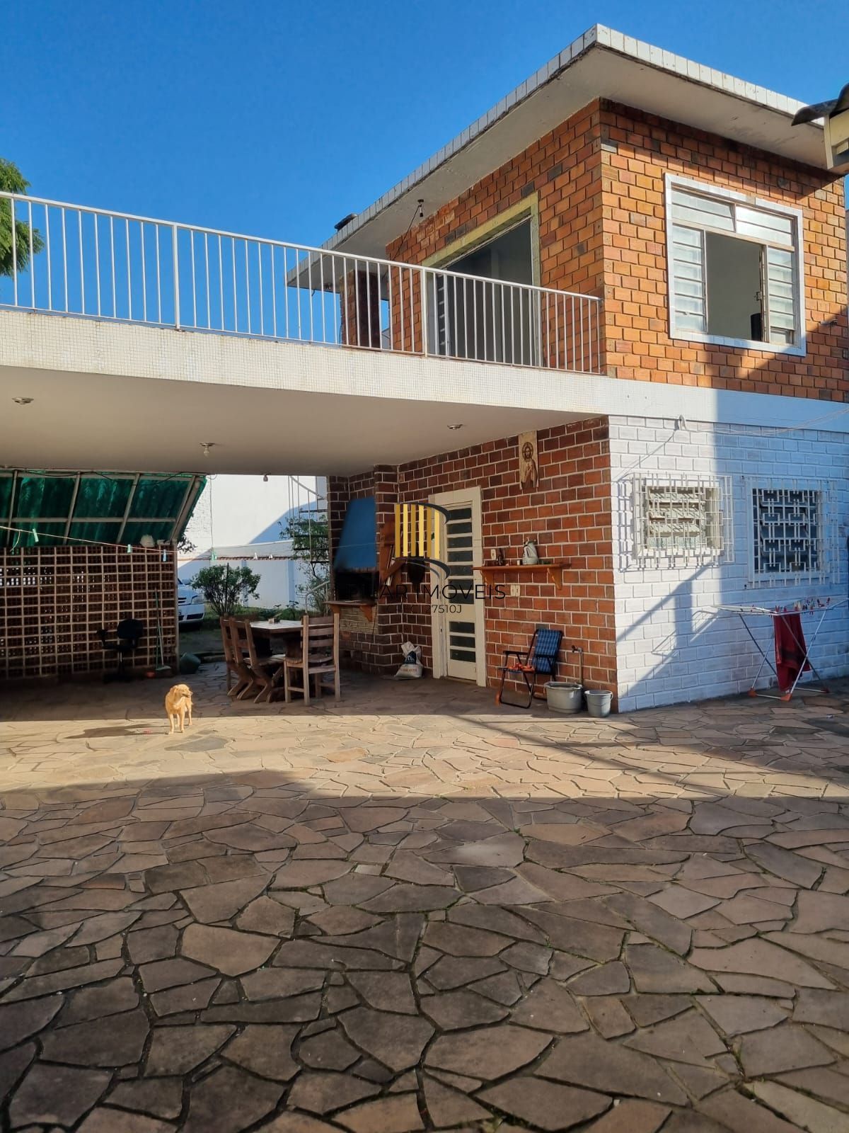 Casa 3 dormitórios no bairro Camaquã