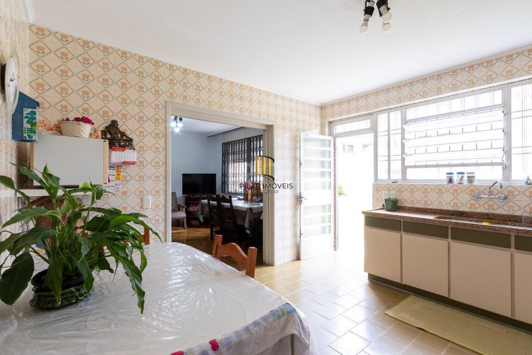 Casa para Venda - 280m², 4 dormitórios, sendo 1 suites, 3 vagas - Vila Assunção