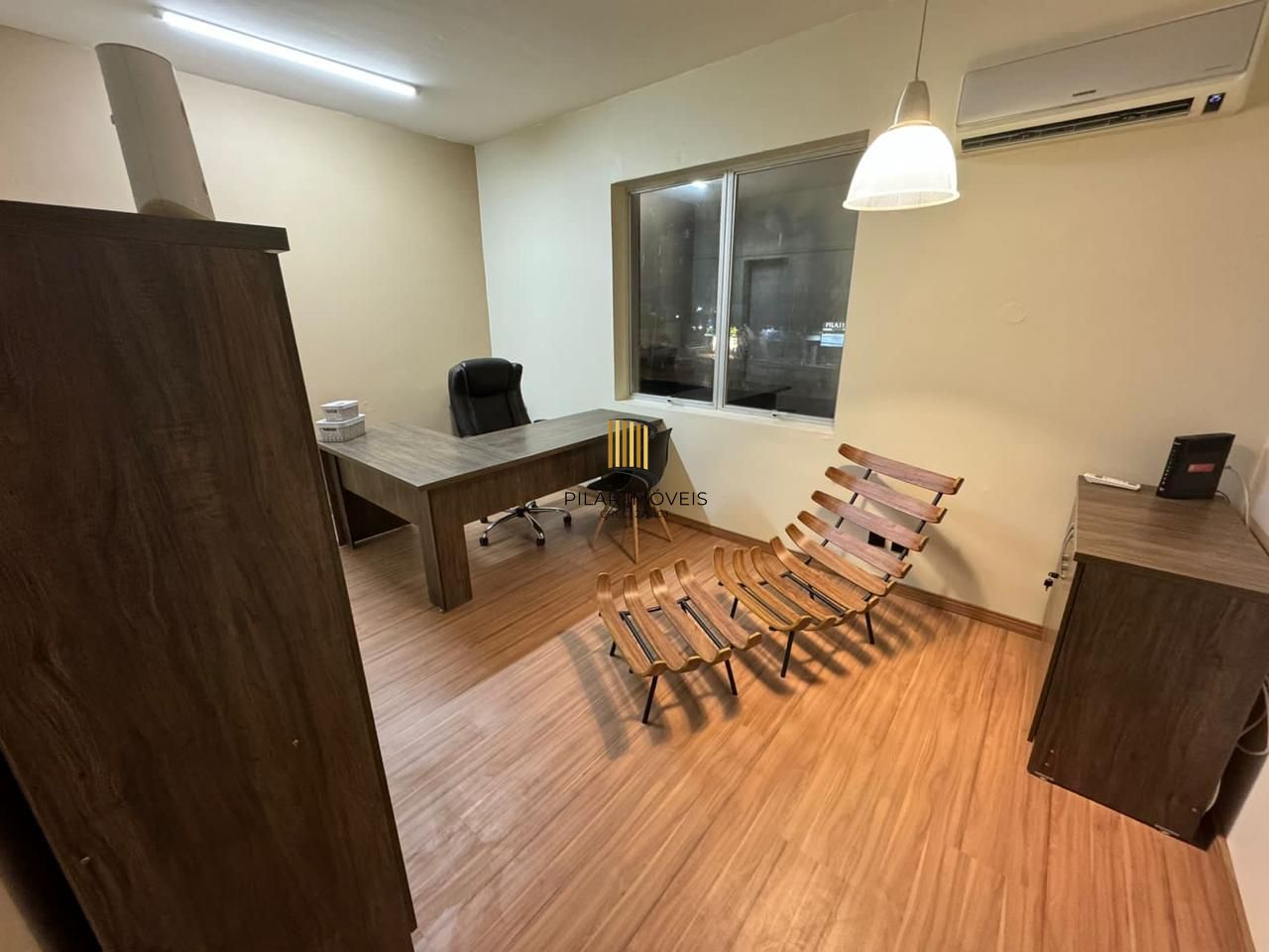 Sala comercial localizada, no coração do bairro Tristeza.