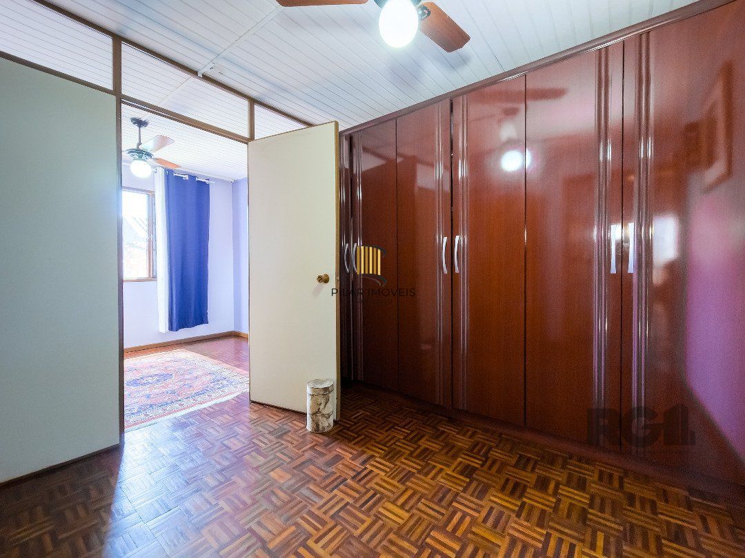 Casa 4 dormitórios no bairro Tristeza