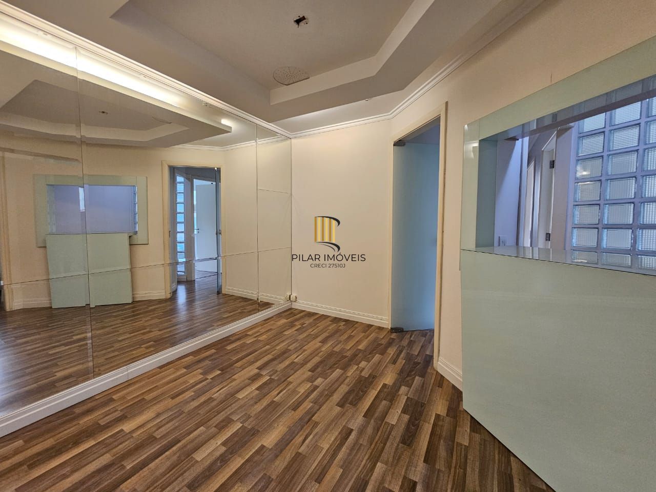 Sala Comercial 1 dormitório no bairro Moinhos de Vento