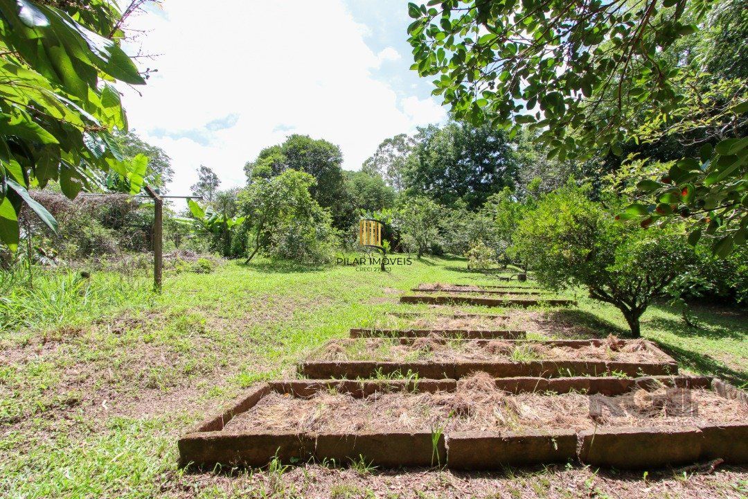 Casa com 3 quartos, suite em terreno com 7.320m² - Belem Velho