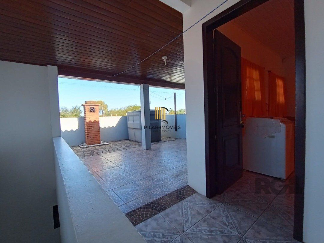 Casa 3 dormitórios no bairro Atlântida Sul