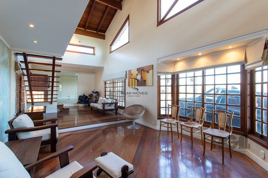 Casa 3 dormitórios no bairro Vila Nova