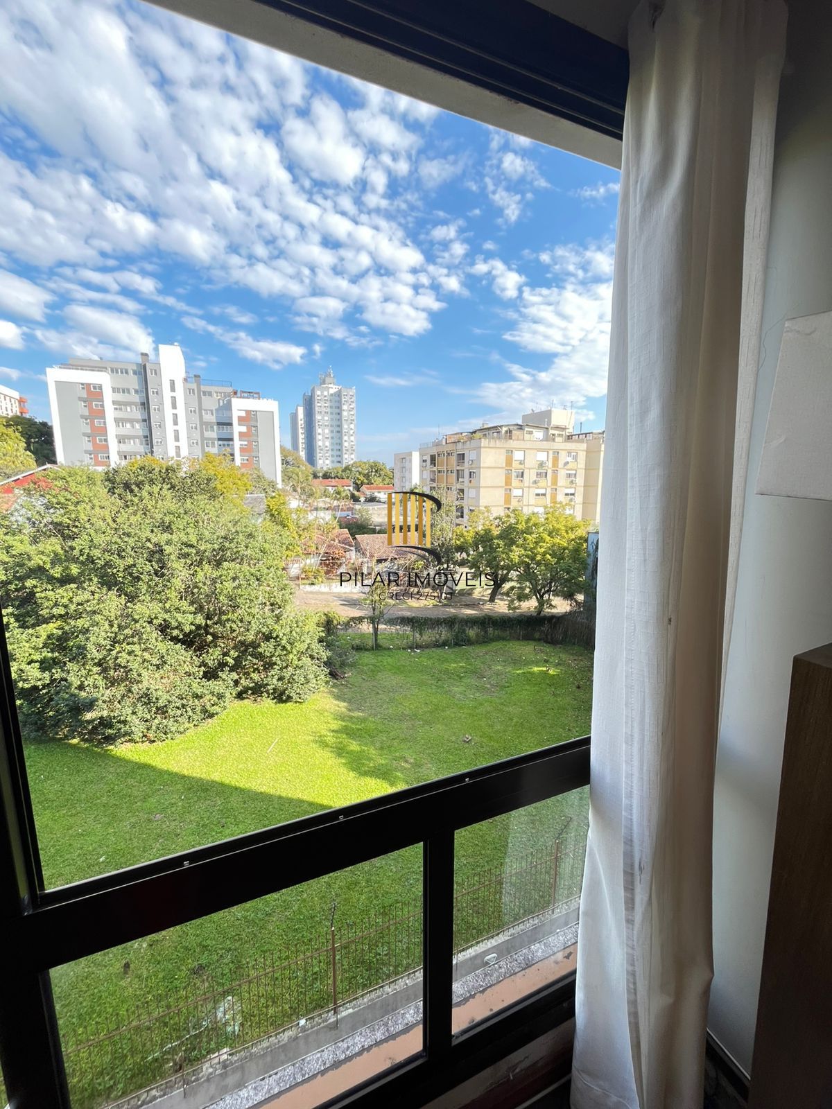 Apartamento 1 dormitório Bairro Cristal- 5 minutos Barra Shopping