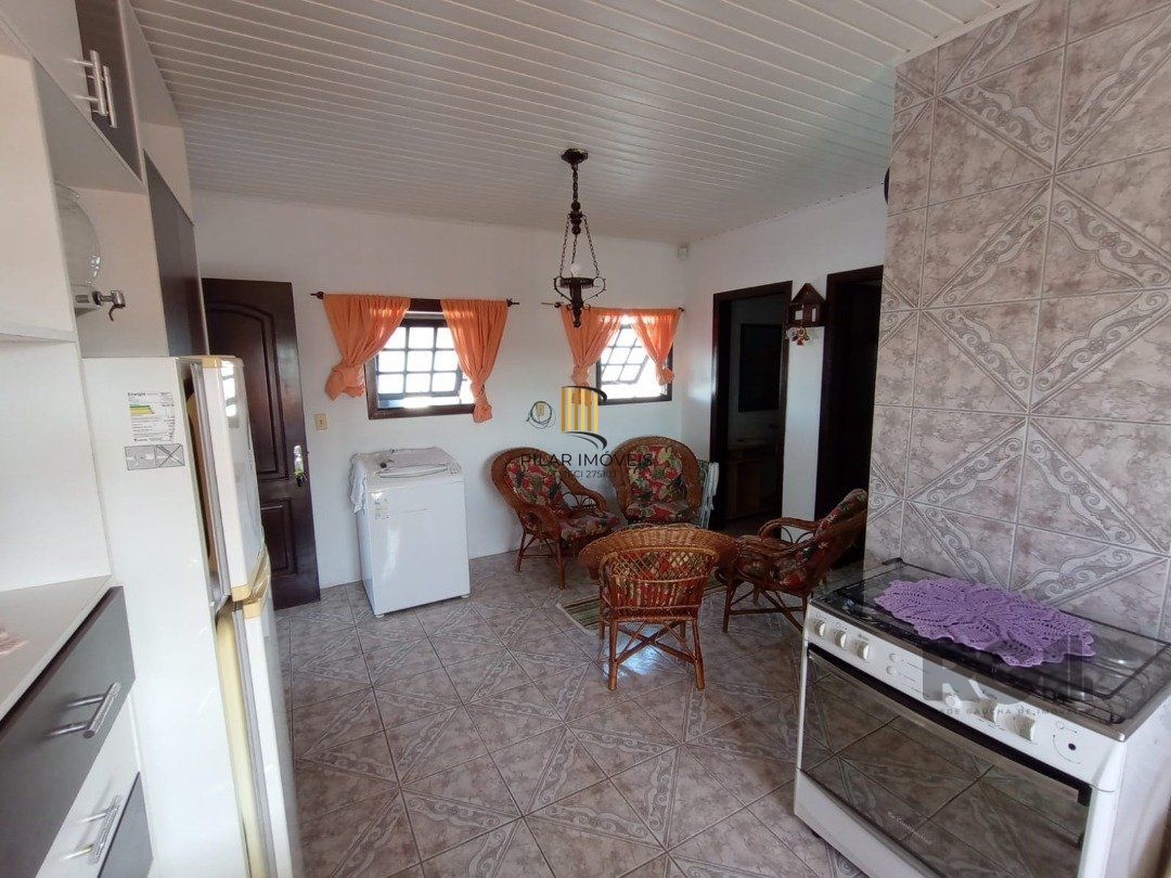 Casa 3 dormitórios no bairro Atlântida Sul