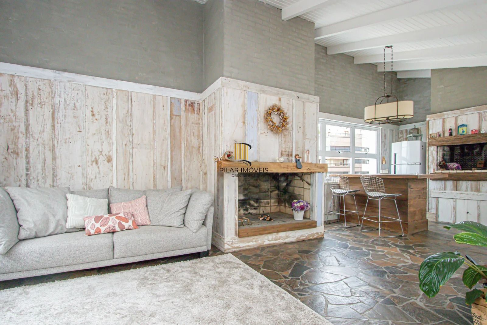 Apartamento garden 2 dormitórios 1 suíte no bairro Moinhos de Vento