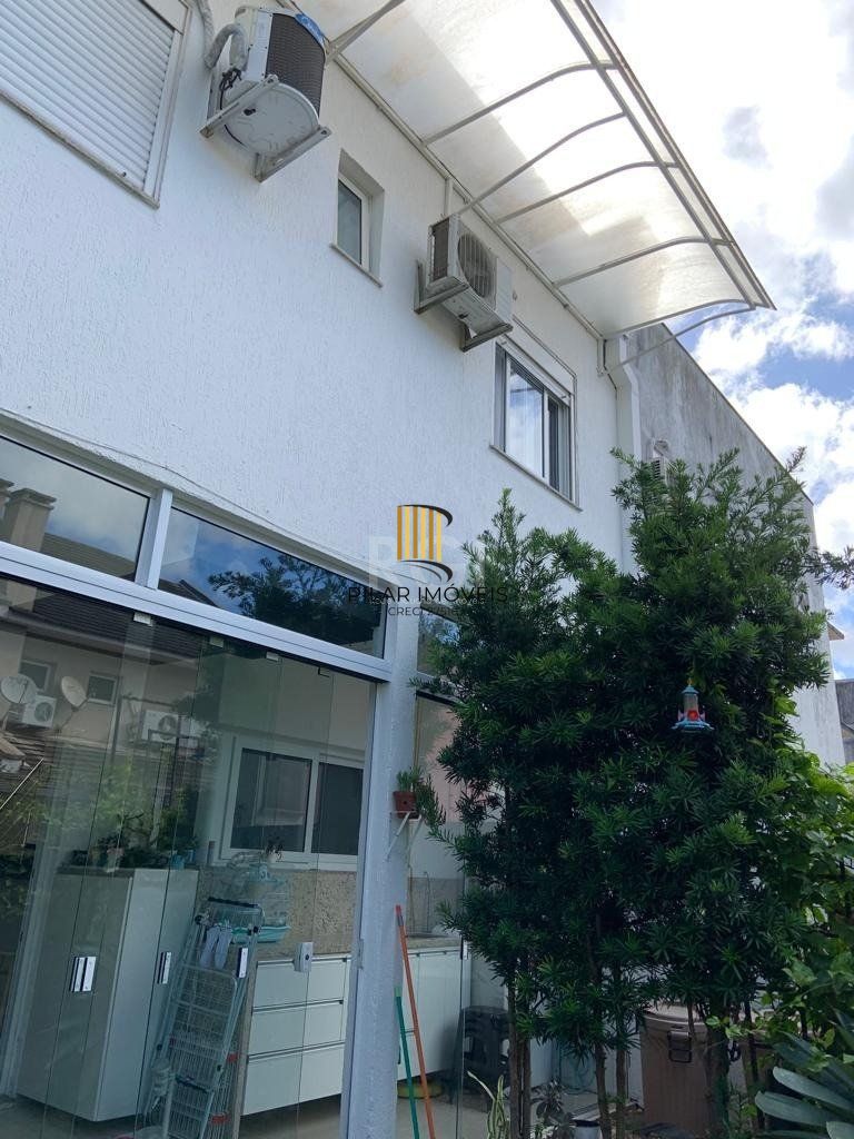 Casa para Venda - 173.43m², 3 dormitórios, sendo 3 suites, 2 vagas - Hípica