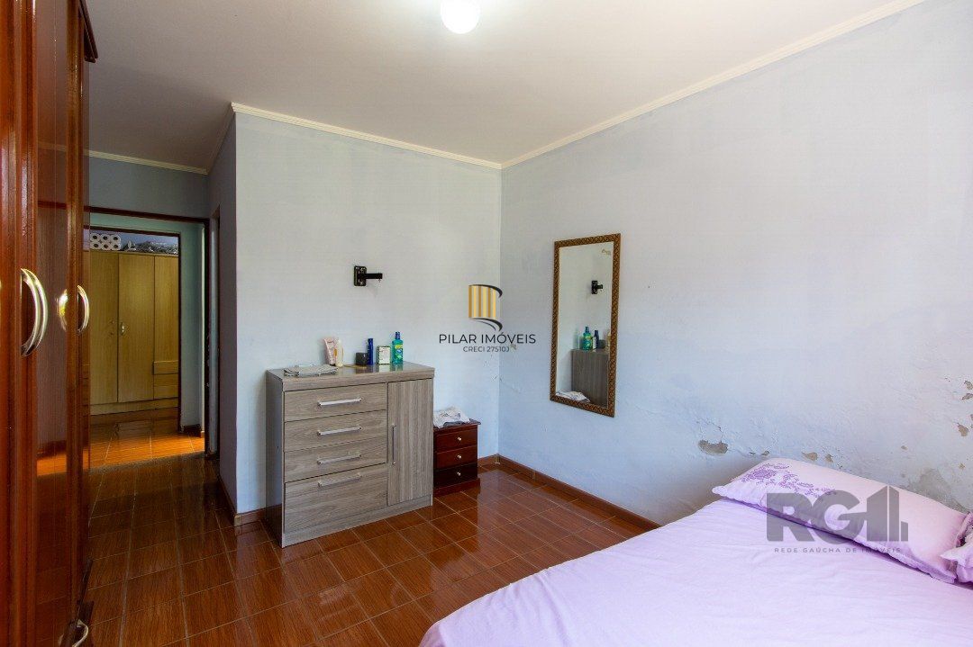 Casa 4 dormitórios no bairro Hípica