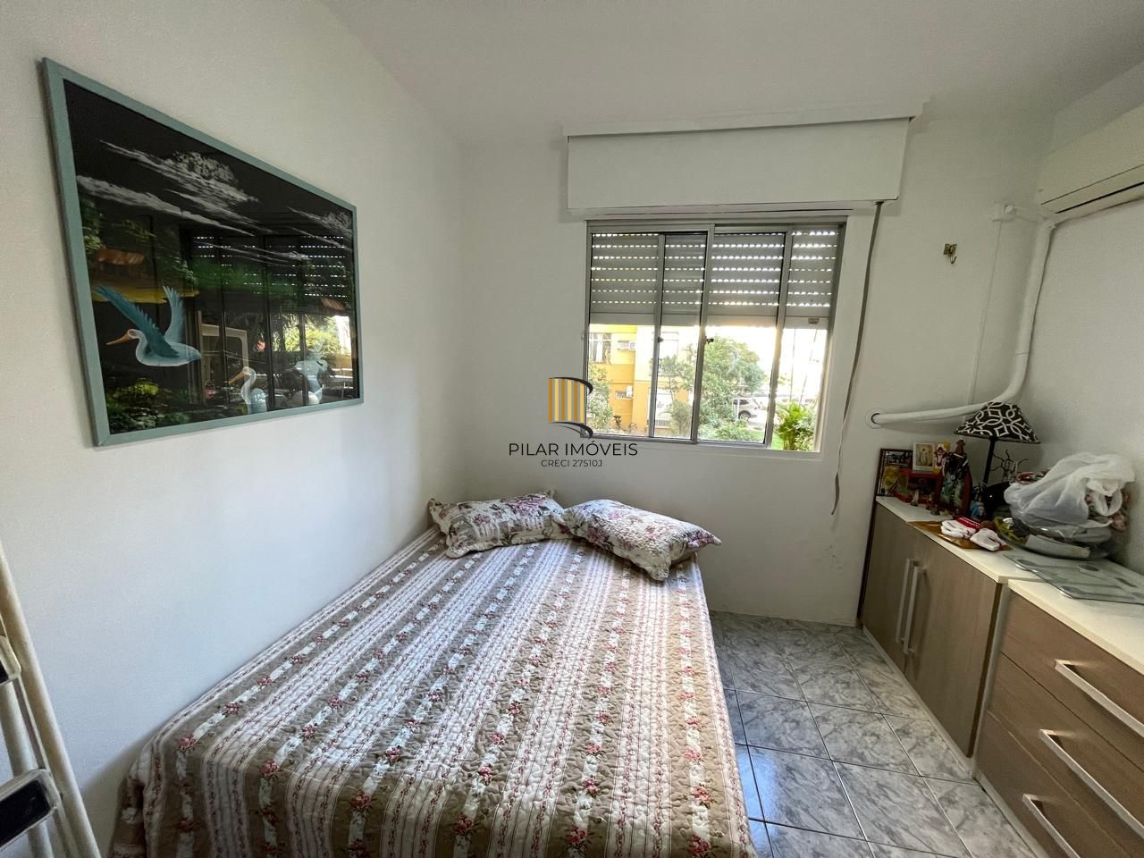Apartamento 02 dormitórios, 01 banheiro e 01 vaga de garagem, 63,61m² de área privativa no bairro Cristal!