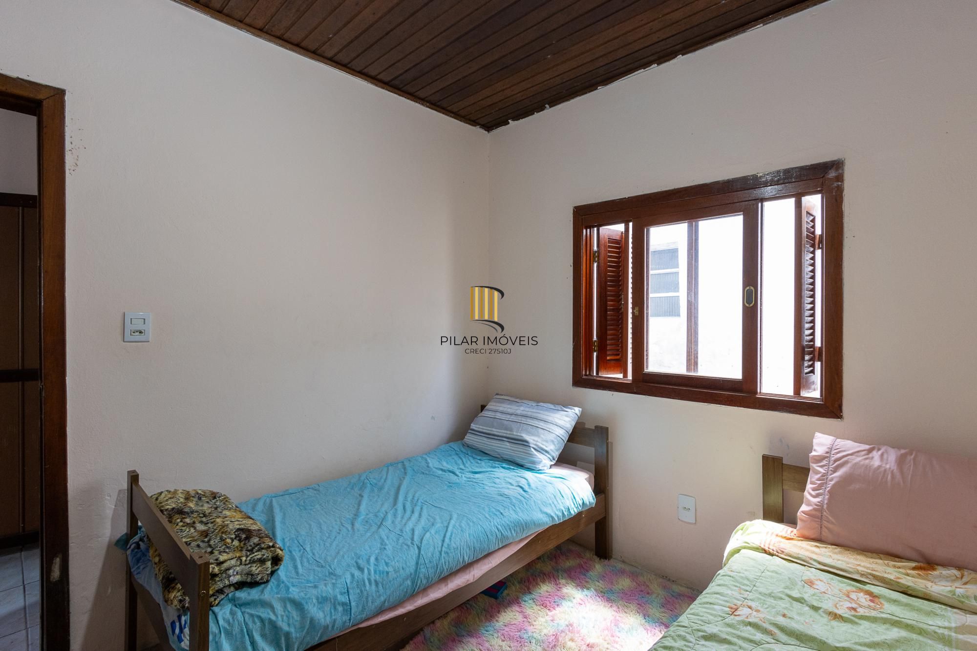 Casa 3 dormitórios no bairro Aberta dos Morros