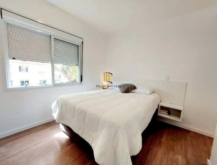 Apartamento de 3 dormitórios, 1 suíte e 1 vaga de garagem.