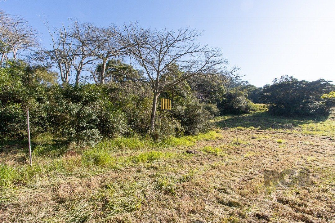 Terreno no bairro Itapuã